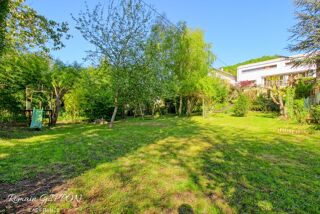  Villa � vendre 7 pi�ces 220 m�