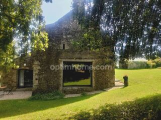  Maison  vendre 8 pices 315 m