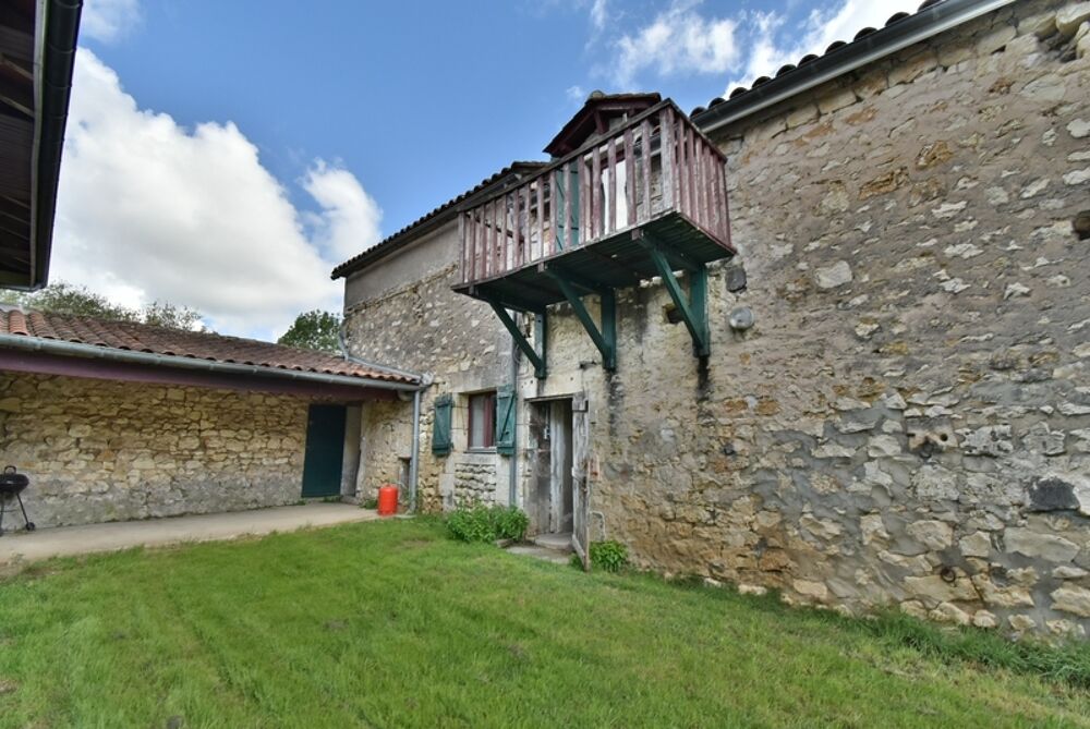 Maison 3 pièces 79 m² · à Gardes le Pontaroux · 79 m² · 99 000 €