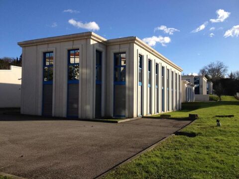 Bureaux 103m2 climatis&eacute;s + 3 parkings 1750 69340 Francheville