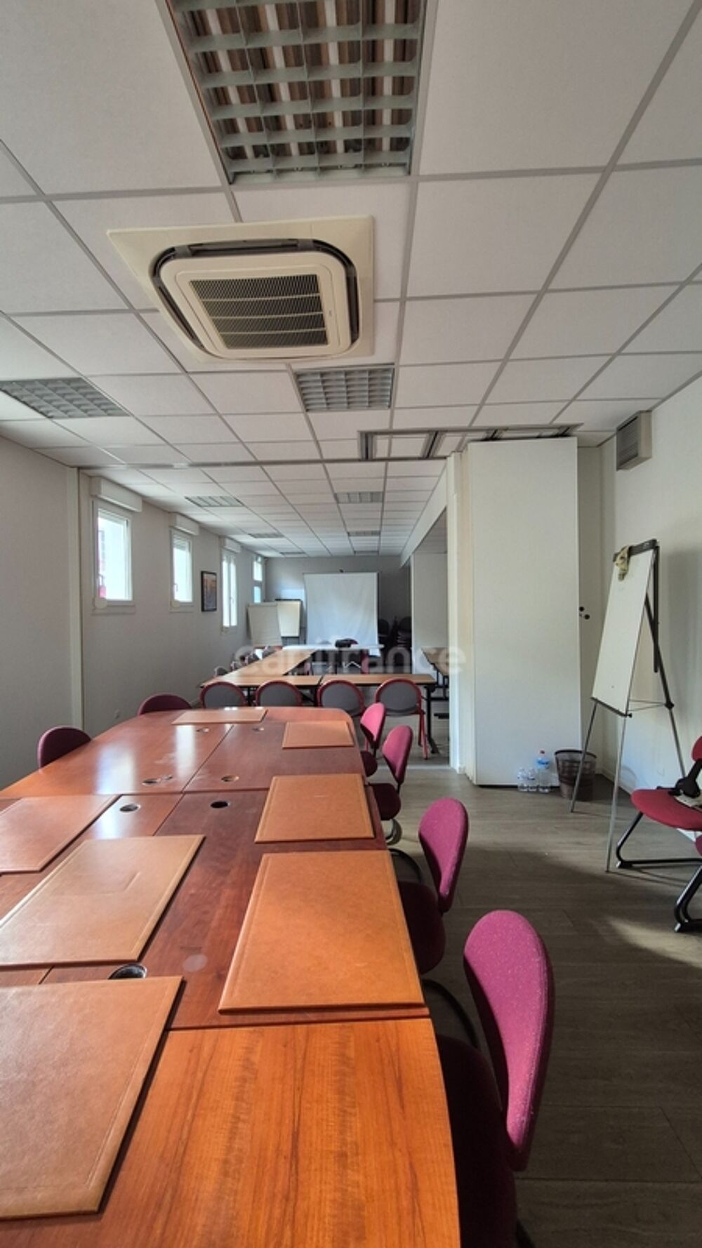   Exclusivité - Opportunité Rare - 212 m2 Locaux/bureaux à vendre TARBES (65) Tarbes