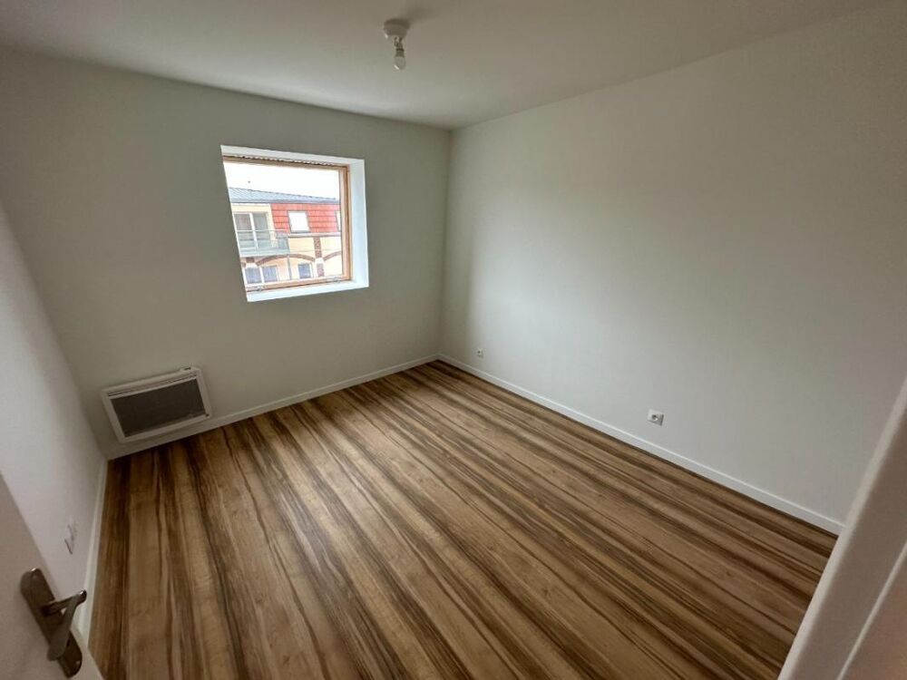 Location Appartement T3 avec balcon et parking à COULOMIERS Coulommiers