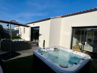  Villa  vendre 4 pices 102 m