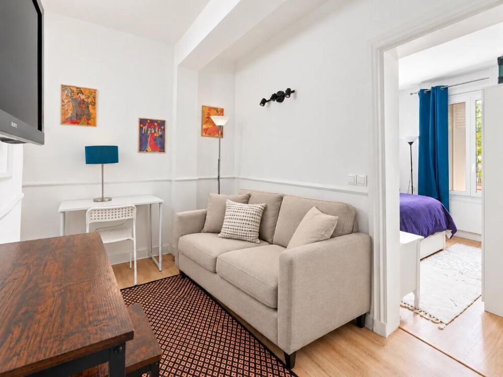Vente Appartement COURBEVOIE – Charmant 2 pièces rénové, au calme absolu, à 6 min de la gare Courbevoie