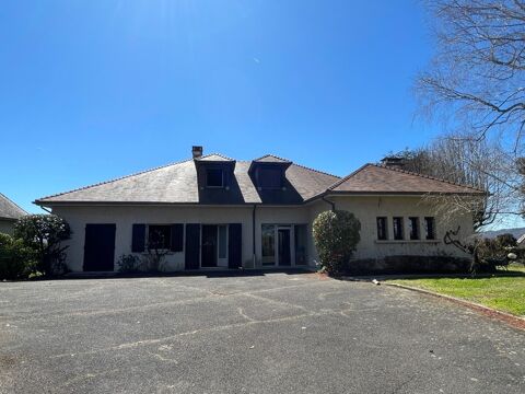  Maison � vendre 9 pi�ces 260 m�