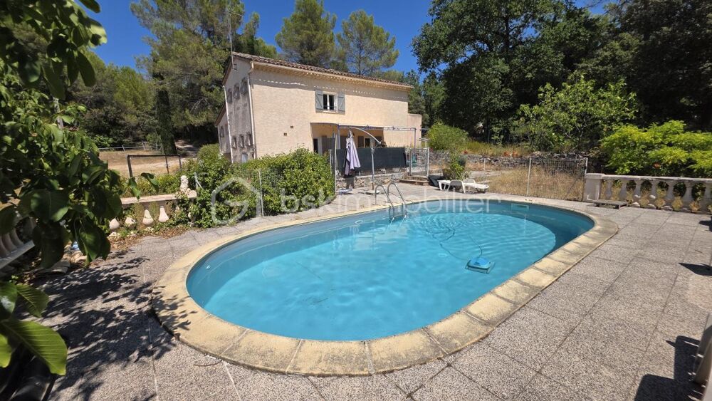 ? BIEN RARE À LA VENTE  LORGUES  Maison avec piscine, vue dominante et 5 000 m² de terrain