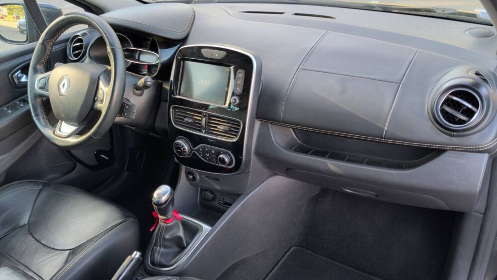 Clio 1.5 dCi 110 Initiale Paris 2017 occasion 20290 Borgo