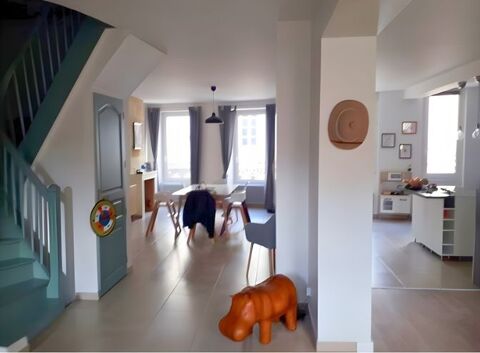  Appartement � louer 6 pi�ces 180 m�