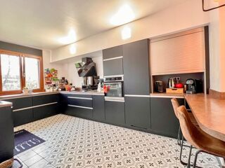  Maison à vendre 10 pièces 230 m²