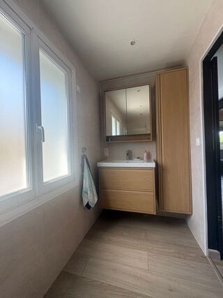  Maison à louer 7 pièces 152 m²
