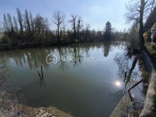 Propriété/château à vendre 3 pièces 75 m²