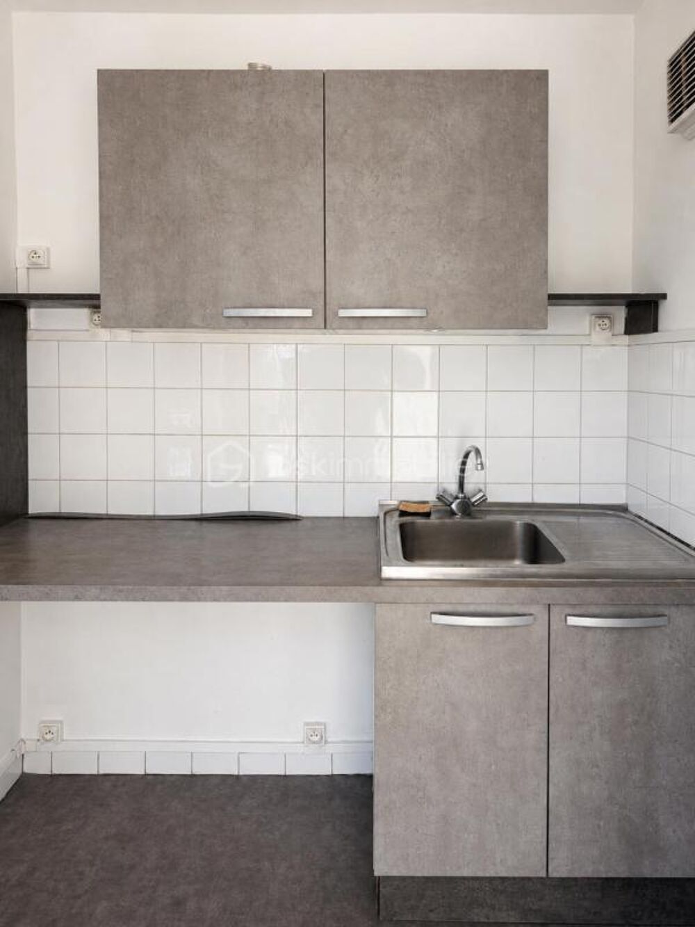 Vente Appartement Proche des universités de Beaulieu et des lycées - Studio de 21 m² avec parking en sous-sol inclus Rennes