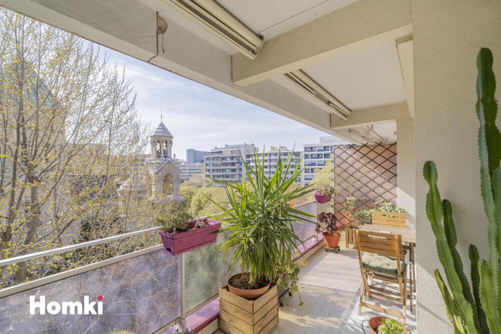 Vente Appartement T3 de 83 m² ST GINIEZ Marseille 8