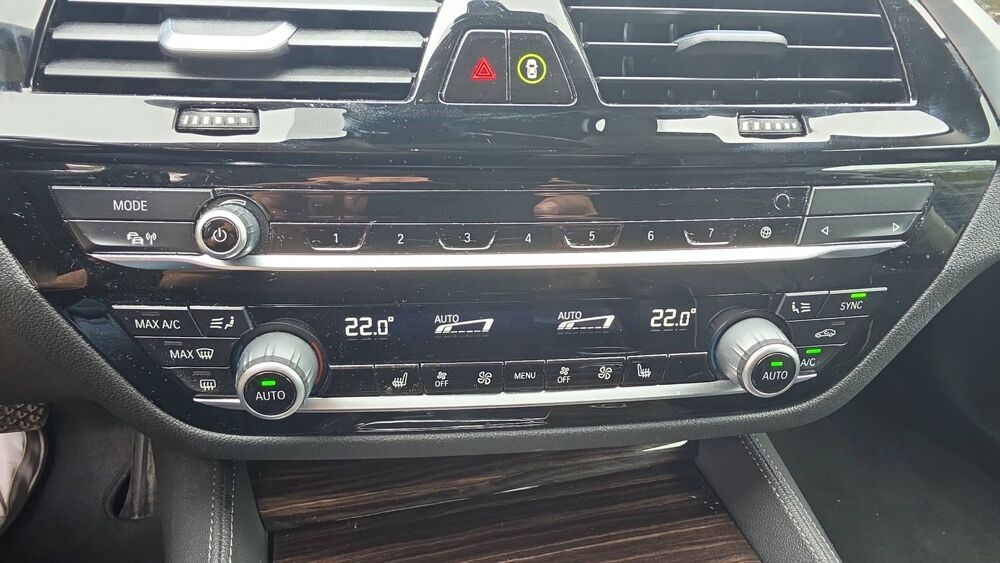 S&eacute;rie 5 518d 150 Steptronic 8 Luxury 2020 occasion 06000 Nice