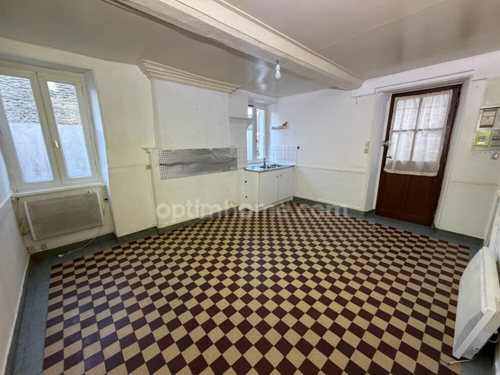 Vente Maison CHARMANTE MAISON DE VILLAGE AVEC GARAGE – ENVIRONNEMENT PAISIBLE – SAINT-PIERRE-EN-AUGE (14170) Saint pierre sur dives