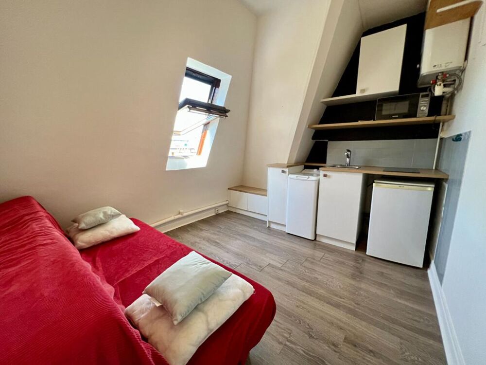 Vente Appartement PARIS 17 Pereire  studette située dans un immeuble haussmannien de standing Paris 17