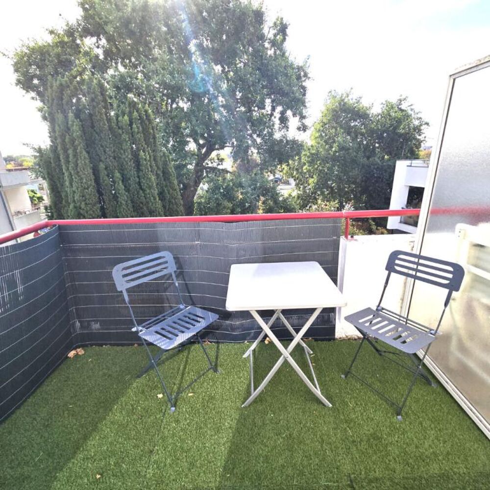 Vente Appartement NANTES / PERRAY: Charmant 2 pièces rénové  au calme en fond d'impasse Nantes