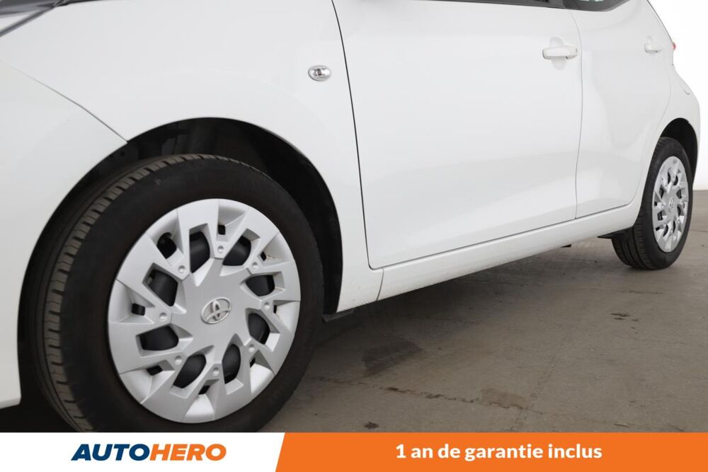 Aygo 1.0 VVT-i X-Play X-Shift 5P 72 ch 2021 occasion 92130 Issy-les-Moulineaux