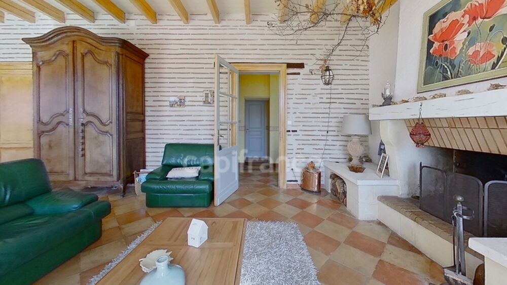 Maison de 223m2 - 3 chambres - piscine - dépendances à BEAUPUY (47)