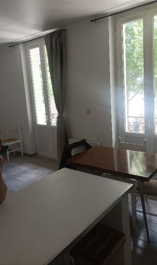  Appartement à louer 2 pièces 35 m²