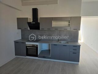  Immeuble à vendre 15 + pièces 1700 m²