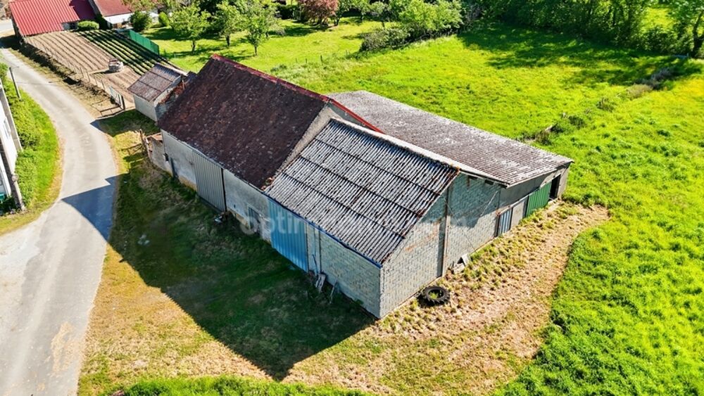 GRANGE 165 m² environ + STABULATION 141 m² + Dépendances sur Parcelle de 4292 m² - 87190 SAINT LEGER MAGNAZEIX