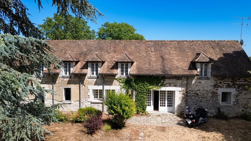 Vente Maison LONGÈRE DE CARACTÈRE – 230 m² – CHARME, VOLUMES & AUTHENTICITÉ – 20 MINUTES AU NORD DE CHÂTELLERAULT Antogny le tillac