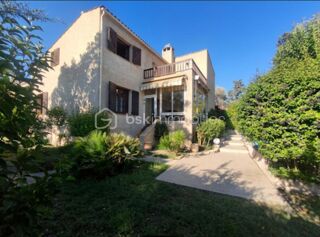 Villa à vendre 8 pièces 159 m²
