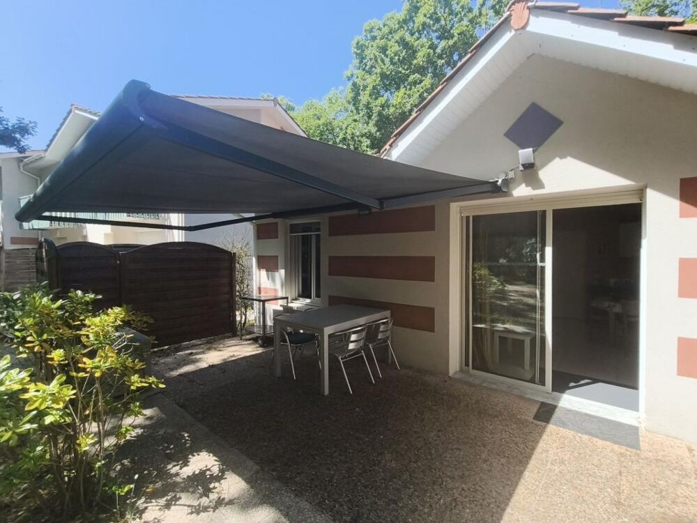 " LA MAISON DES VACANCES " située à SOULAC SUR MER