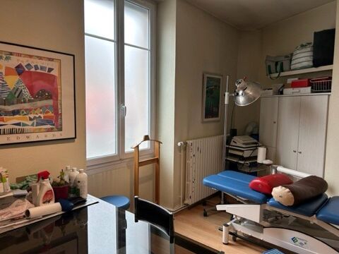   A VENDRE - LOCAUX - AUTUN 