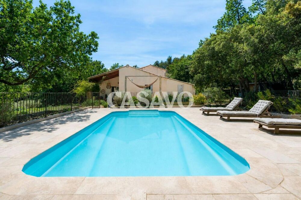 Vente Maison 5 pièces de 137m² - 84360 Mérindol