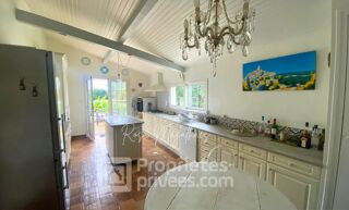  Maison � vendre 8 pi�ces 225 m�