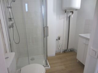  Appartement à louer 2 pièces 46 m²