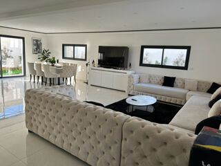  Villa � vendre 8 pi�ces 145 m�