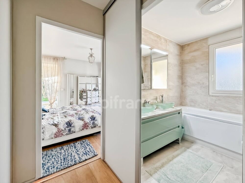 � vendre  Appartement Divonne-les-Bains (01220)