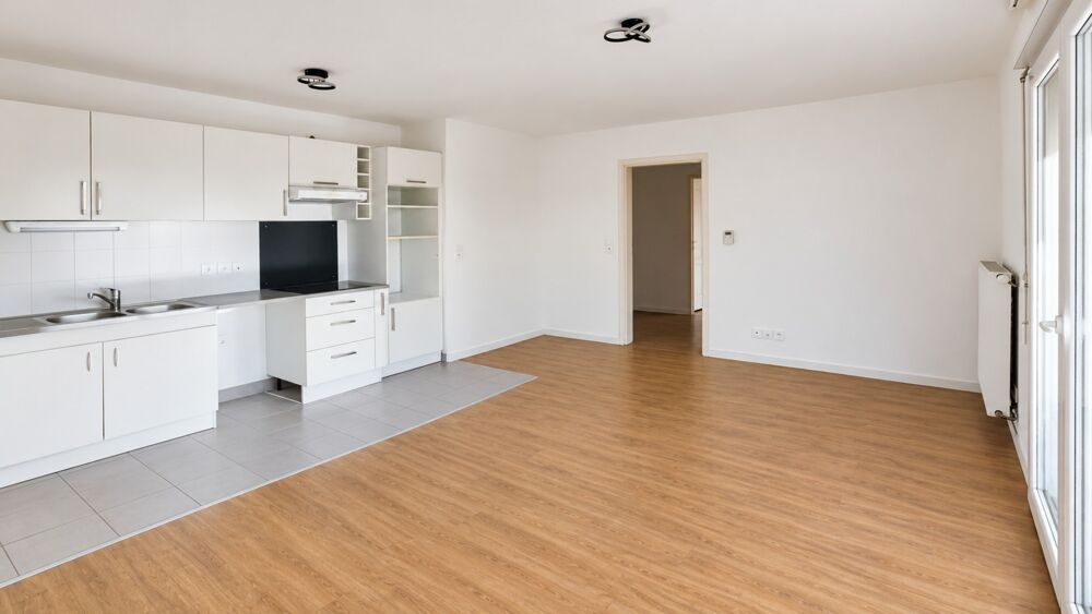 Appartement 4 pièces 78,54 m² avec balcon de 11 m², ascenseur et 2 parkings  Arpajon (91)