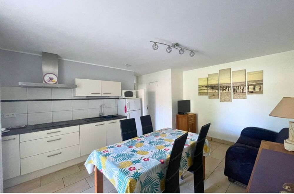 SEIGNOSSE (40150)  Appartement 3 pièces - Terrasse et parking  Entre océan, lac et golf