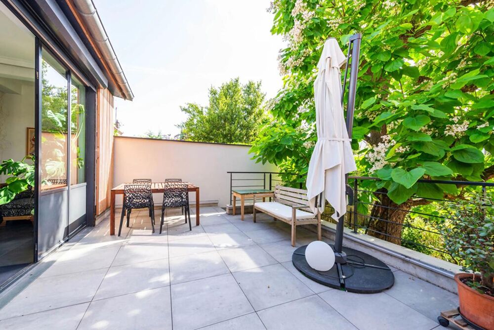 Demeure de 6 pièce(s) de 217m2 au sol - Nanterre Ville