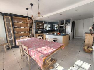  Maison � vendre 7 pi�ces 249 m�