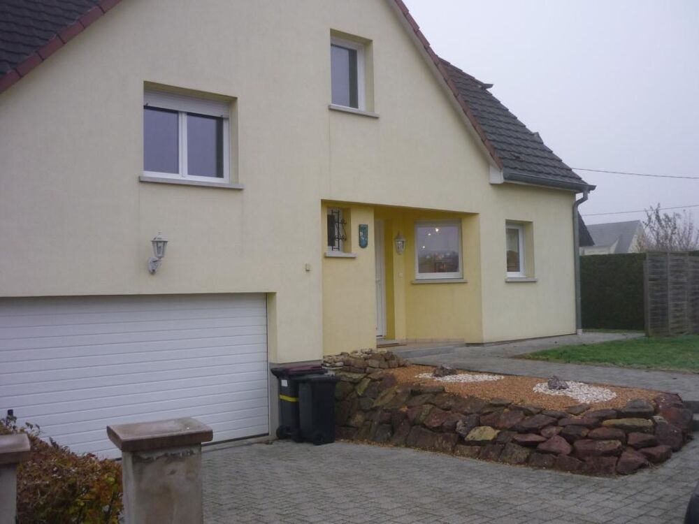 Location Maison À LOUER – Belle maison contemporaine 6 pièces de 143 m² avec garage double et jardin Stutzheim offenheim