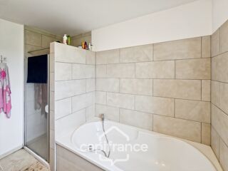 Vente Maison Dpt nièvre (58), DORNES, Maison à vendre 6 pièces, 152m², terrain 4700m², dépendances Dornes