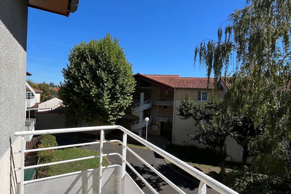 Vente Appartement RESIDENCE GRAVEYROUX / 2 PIECES BALCON GARAGE / LE CENDRE Le cendre