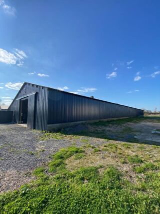  Immeuble � vendre 4 pi�ces 108 m�