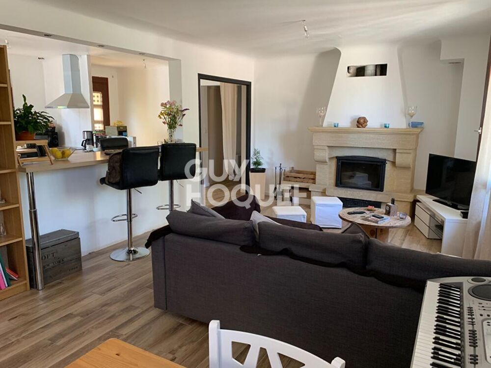 Location Maison Maison à Louer meublée aux Angles  - 5 pièces - 3 chambres - jardin ! (Bail meublé classique d'un an ? préférence bail étudiant Les angles