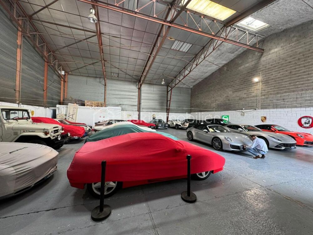   GRAND LOCAL POUR FONDS DE COMMERCE AUTOMOBILE OU AUTRE 