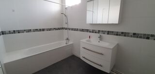  Appartement � louer 3 pi�ces 83 m�