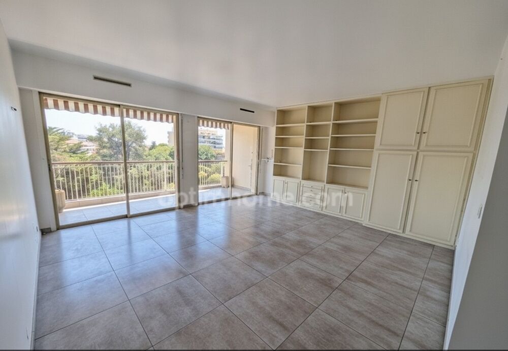 Vente Appartement Appartement 2 pièces de 57 m² traversant avec terrasses dans résidence avec piscine Cannes