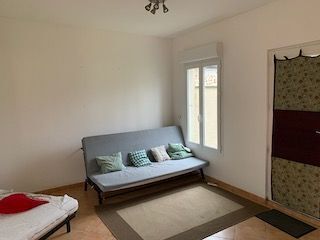  Appartement à louer 1 pièce 40 m²