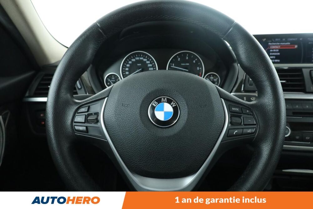 S&eacute;rie 3 316d Luxury BVA8 116 ch 2015 occasion 92130 Issy-les-Moulineaux