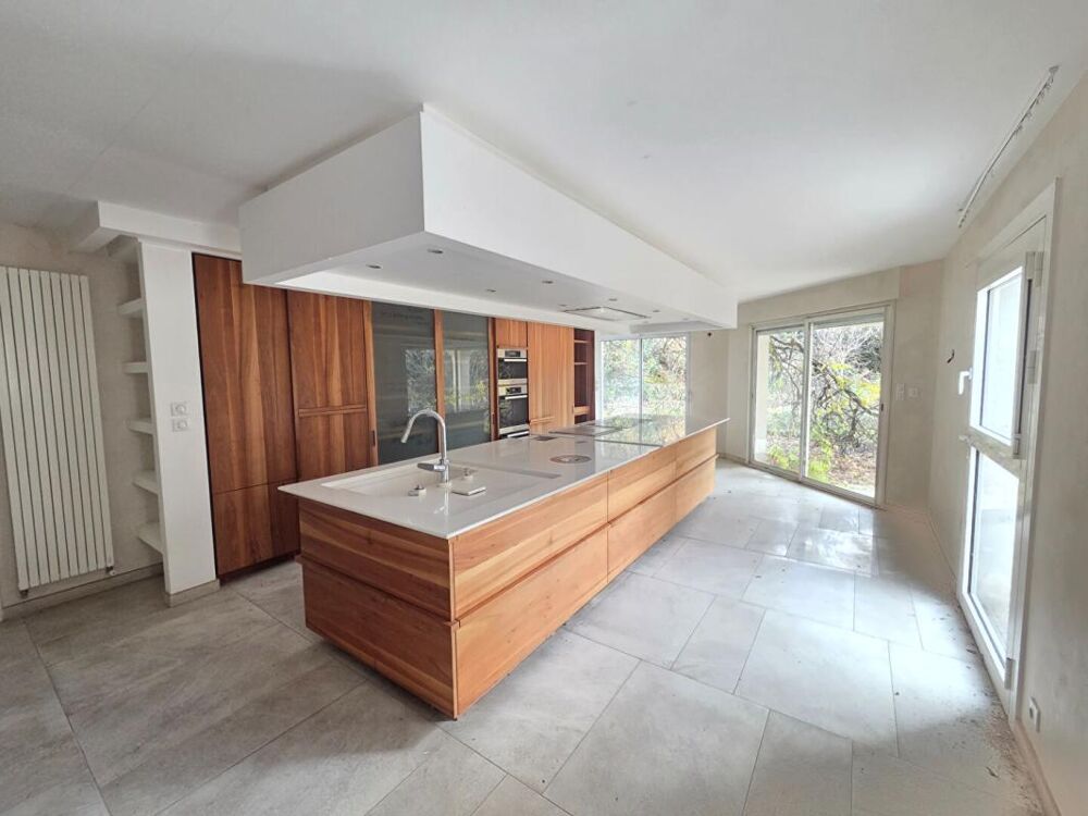 � vendre  Maison Mont�limar (26200)